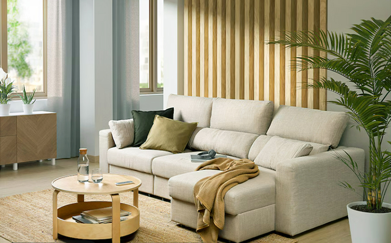Discover how to choose the ideal chaise longue sofa for your living room, combining comfort and functionality.
