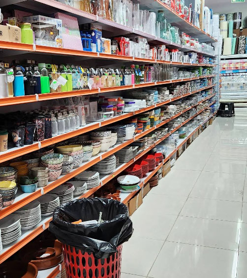 China Megastore loja de variedades Carnaxide
