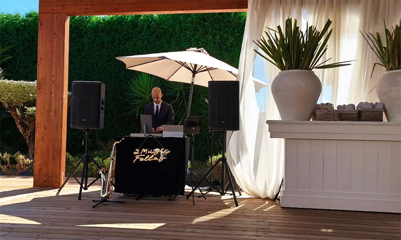 Top Solução Musical com DJ e Banda para Festas e Casamentos