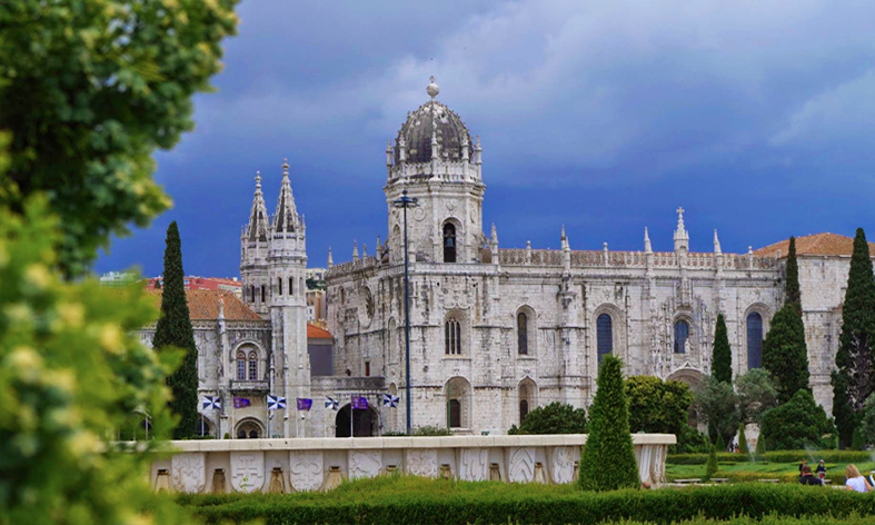 Um dos melhores lugares para tirar fotos de casamento em Lisboa