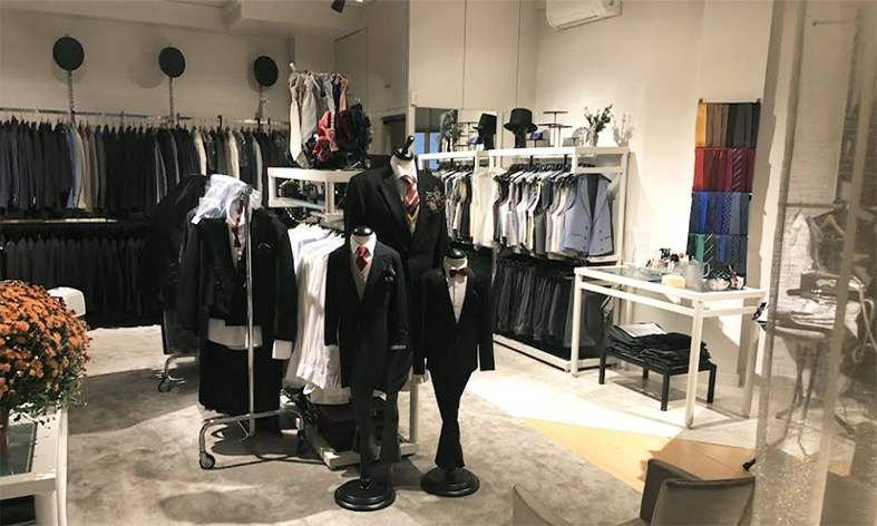 Top Men’s Ceremony Suits with Large Stock and Themed Options
