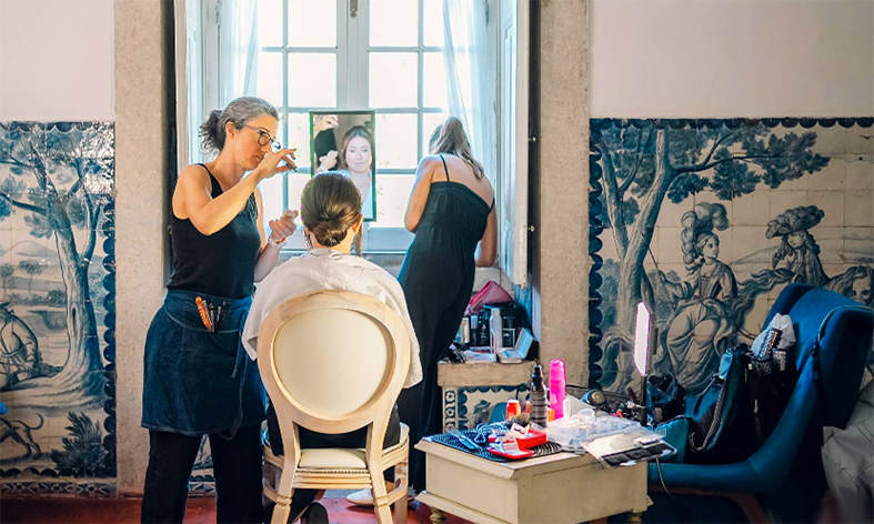 Top Hairdresser and Professional Makeup Artist Team for Group Preparation