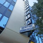 Centro Comercial Babilónia centro comercial no coração da Amadora junto à estação de comboios