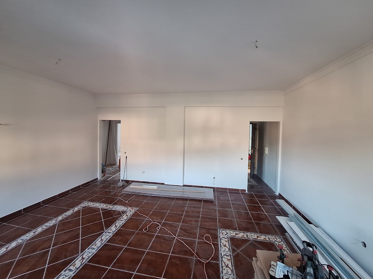 T.L Pinturas e Remodelações foto 8