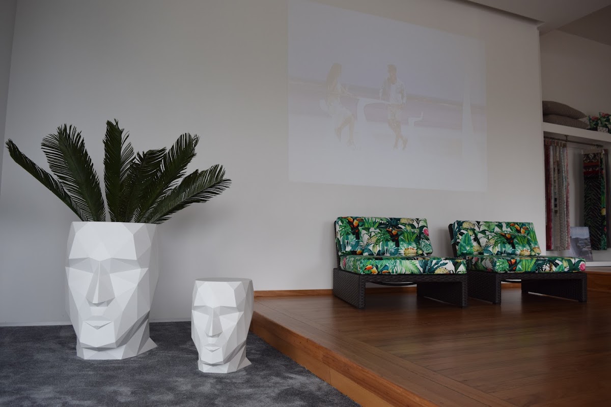 Mesa Mãe - Interiores ,Lda foto 1
