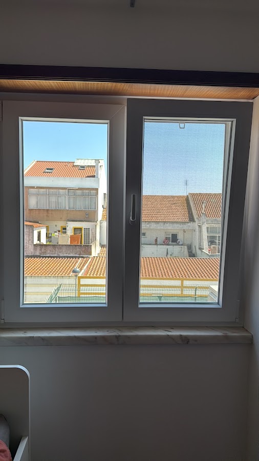 CIPRO Fábrica de Janelas e Portas em PVC foto 9