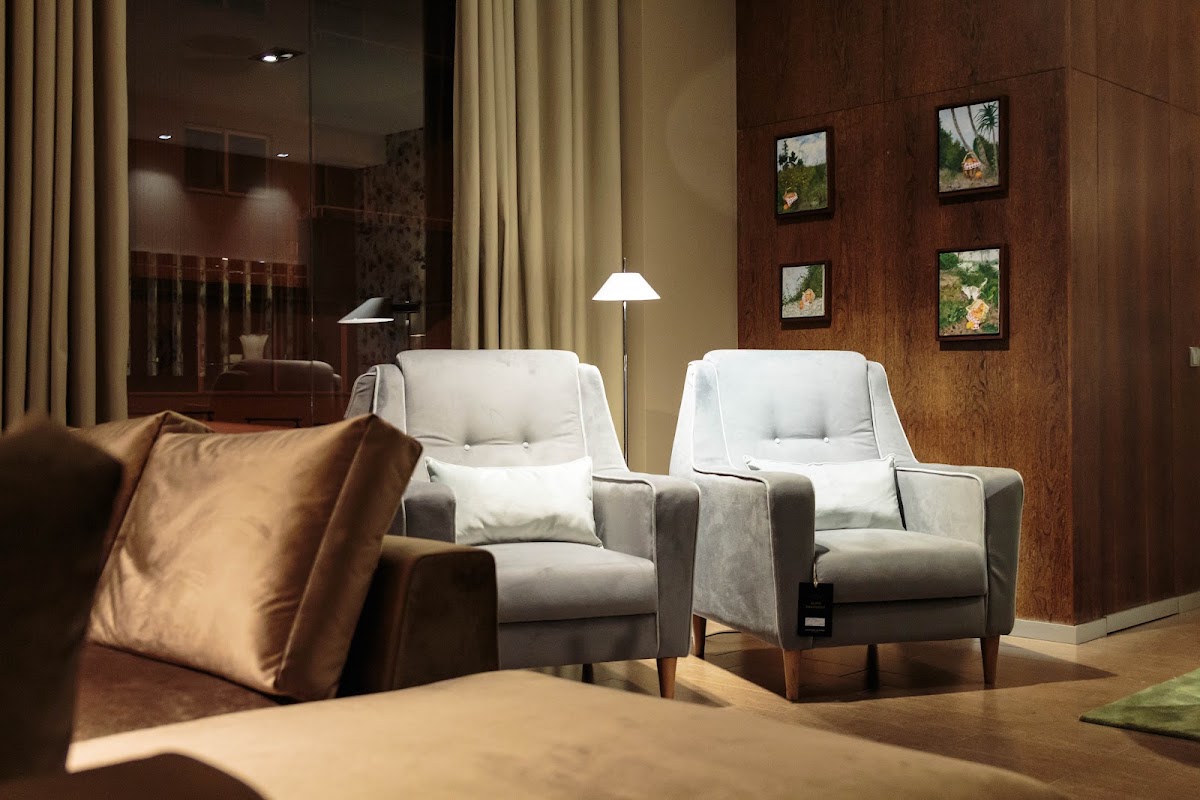 Alma Braguesa Furniture foto 1