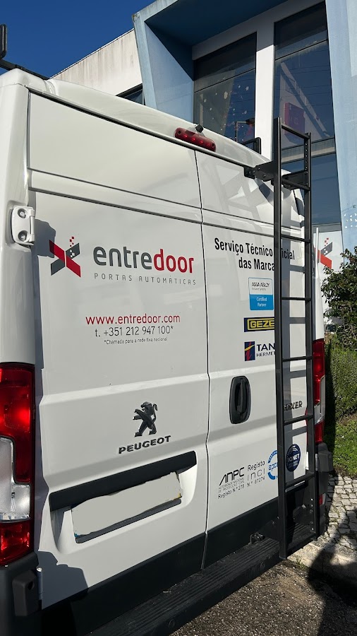 Entredoor - Portas e Automatismos foto 6