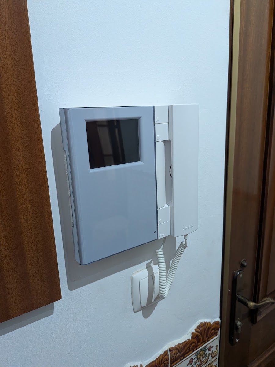 PROSELMO – Instalações Elétricas foto 2