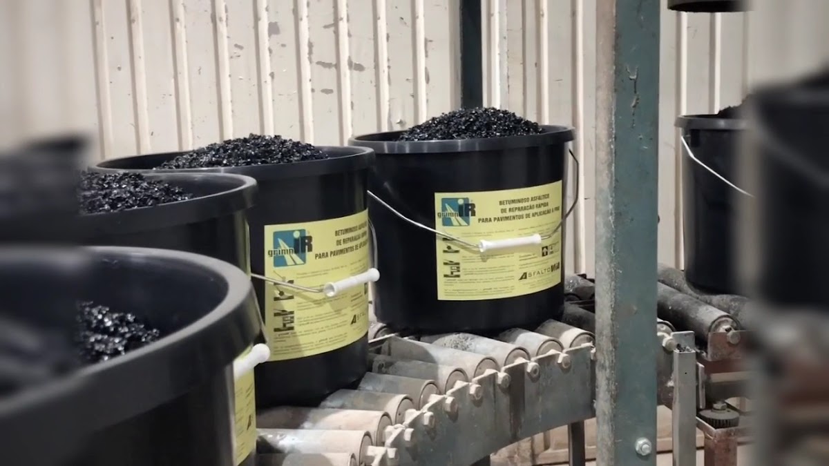 Asfaltovia-indústria E Comércio De Produtos Asfálticos Lda foto 1