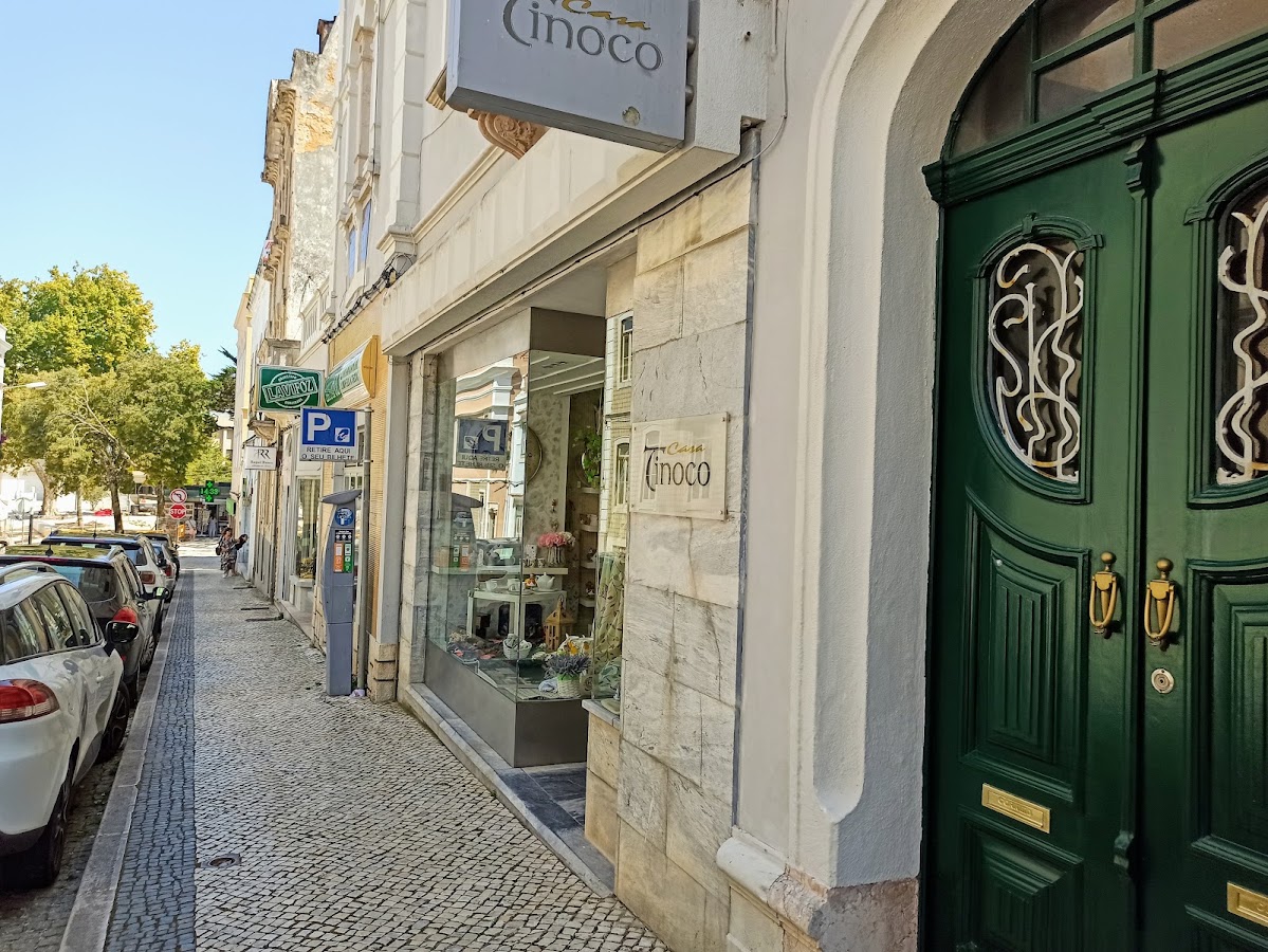 Casa Tinoco-móveis E Decorações Lda. foto 1