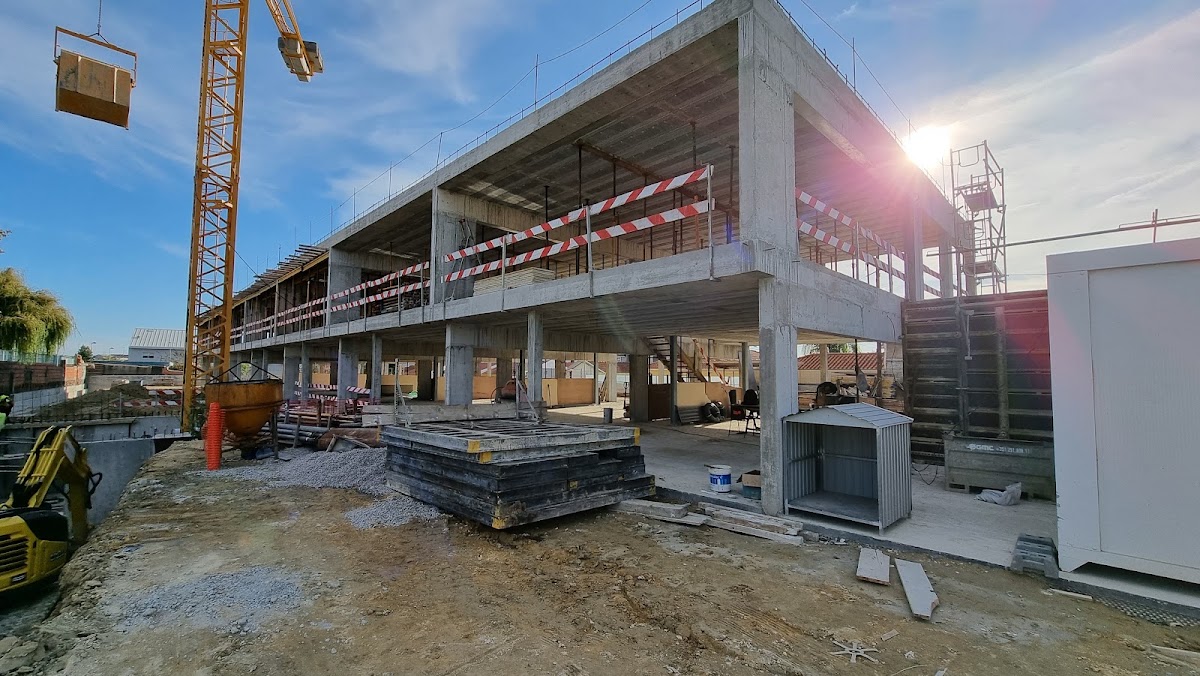 MRU CONSTRUÇÕES MARCO REGO UNIP LDA foto 2