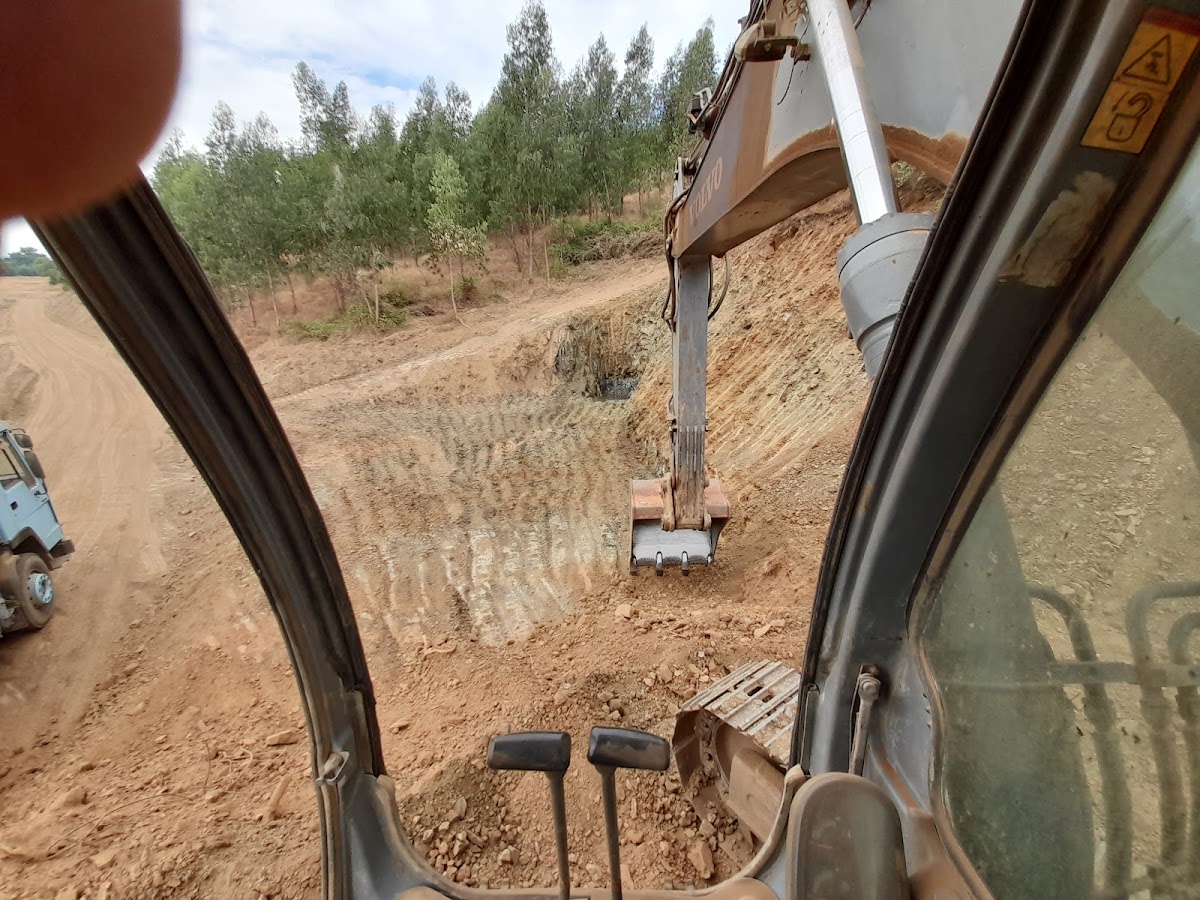 Martinses - Materiais de Construção e Exploração Florestal foto 1