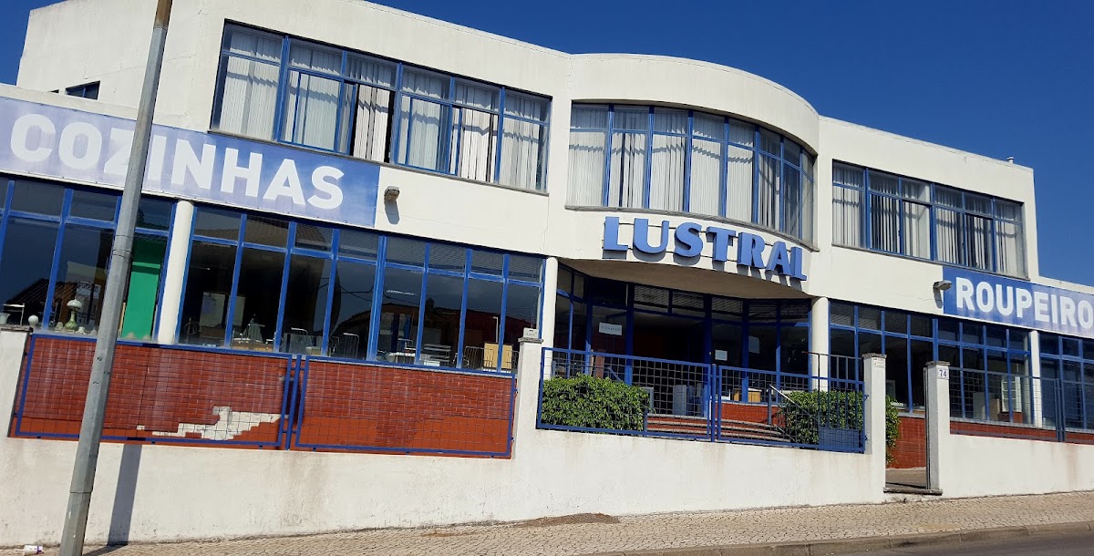 Lustral, Ldª foto 2