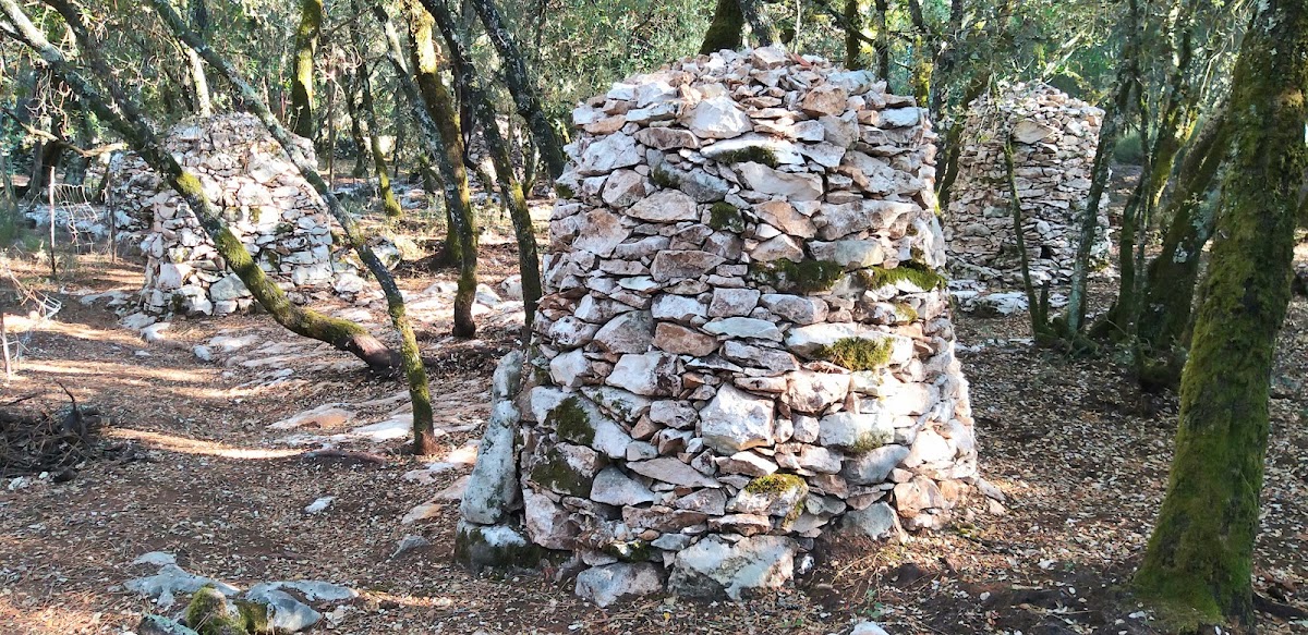 Megaportões-Serralharia Civil, Lda. foto 2