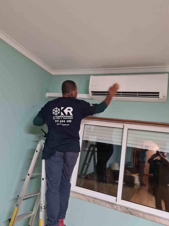KR Ar Condicionado e Energias Renováveis foto 2