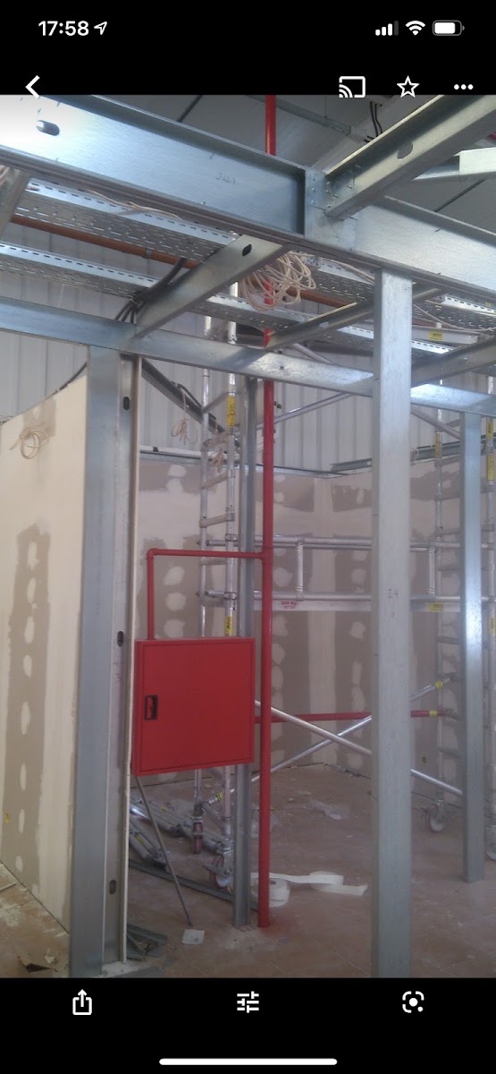 Prom Instal - Instalação e Reparação de Redes de Gás, Água, Canalização e Energia Solar,Lda. foto 4