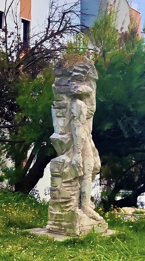 Escultura Asa foto 2