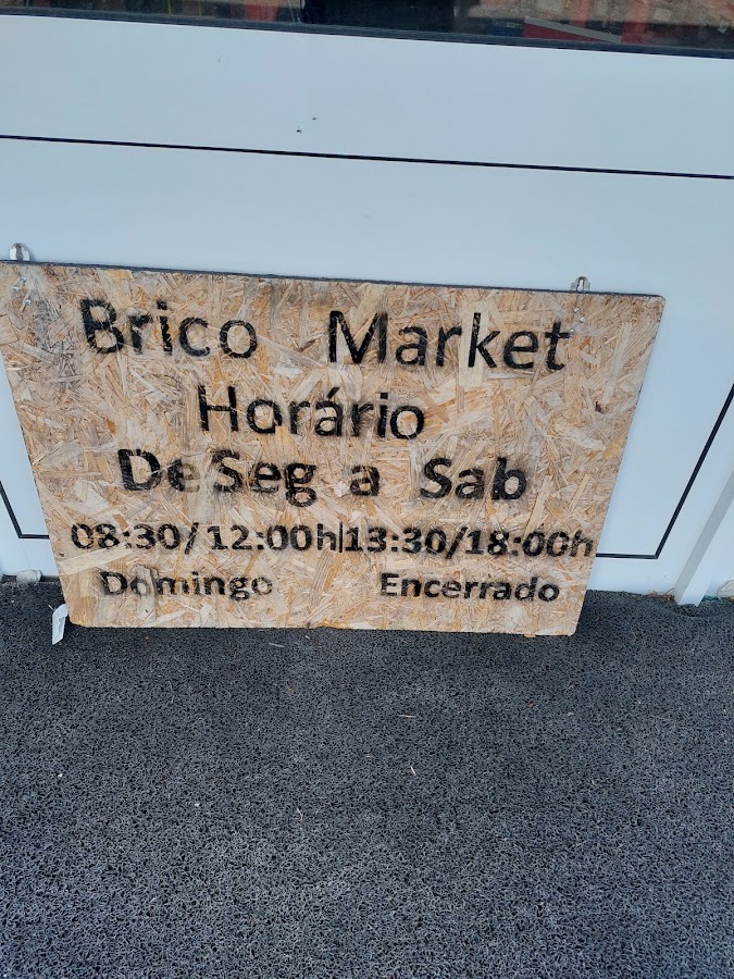 Brico Market - Showroom foto 2